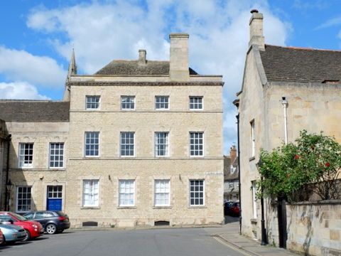 27 St. Mary's Street