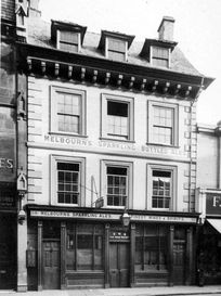 Pineapple Inn closed 1961