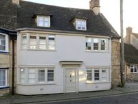 60 St. Leonard's Street