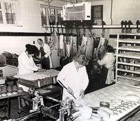Nelsons Pie Factory, Alma Place