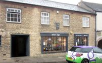 4 Castle Street
